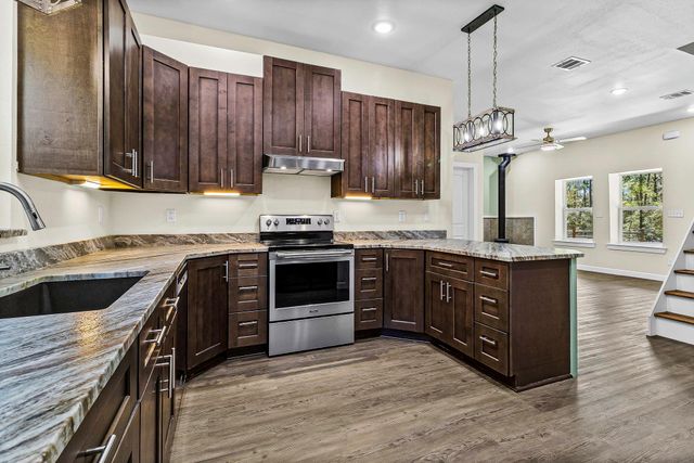 646 County Road 2100 N, Crockett, TX 75835