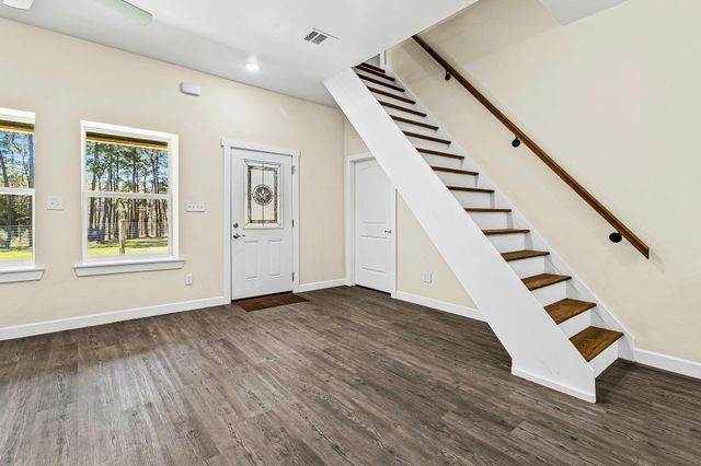 646 County Road 2100 N, Crockett, TX 75835