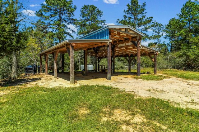 646 County Road 2100 N, Crockett, TX 75835