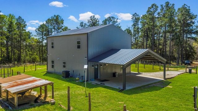 646 County Road 2100 N, Crockett, TX 75835