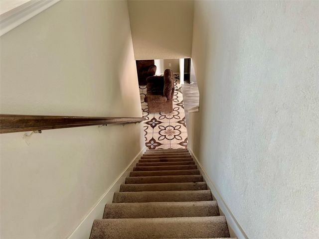 856 Towngreen Drive, Cleburne, TX 76031