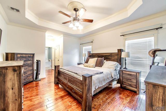 239 Lakewood Dr, Houma, LA 70360