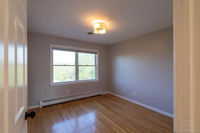 107 Denniston Drive, New Windsor, NY 12553