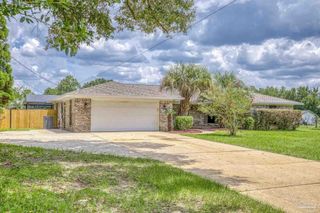 7636 Stagecoach Rd, Pensacola, FL 32526