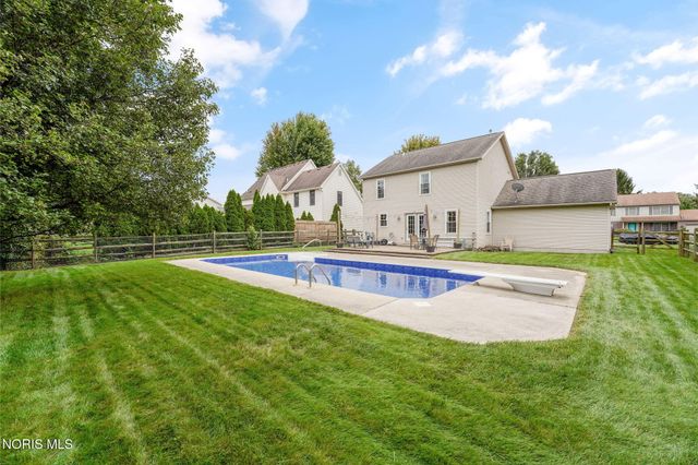 7414 Woodshire Lane, Holland, OH 43528