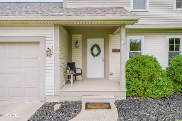 7414 Woodshire Lane, Holland, OH 43528