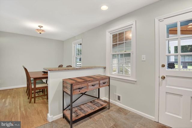 605 BLOSSOM DR, Rockville, MD 20850