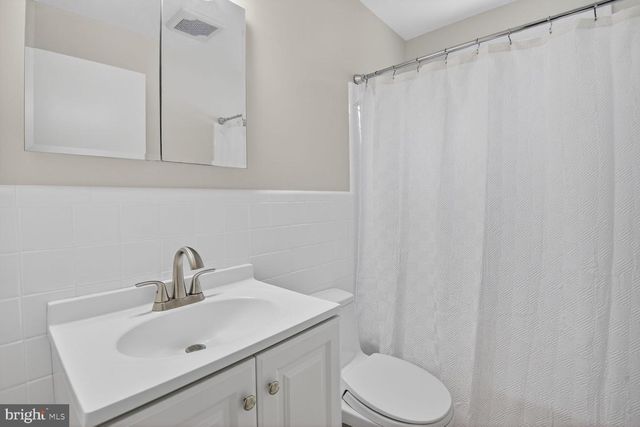 605 BLOSSOM DR, Rockville, MD 20850