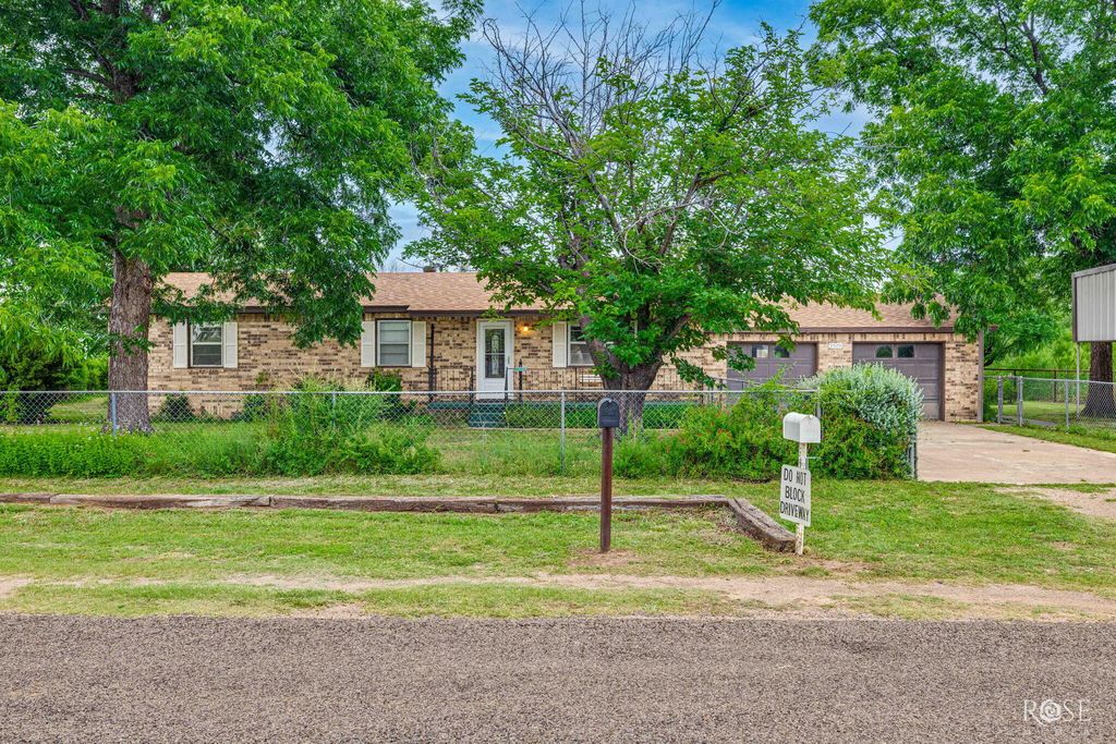 Image 2 of property listing at 9570 Tokay Road, San Angelo, TX 76901