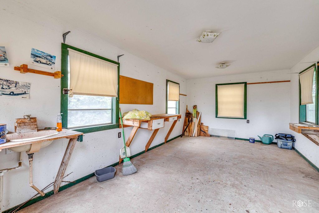 Image 28 of property listing at 9570 Tokay Road, San Angelo, TX 76901