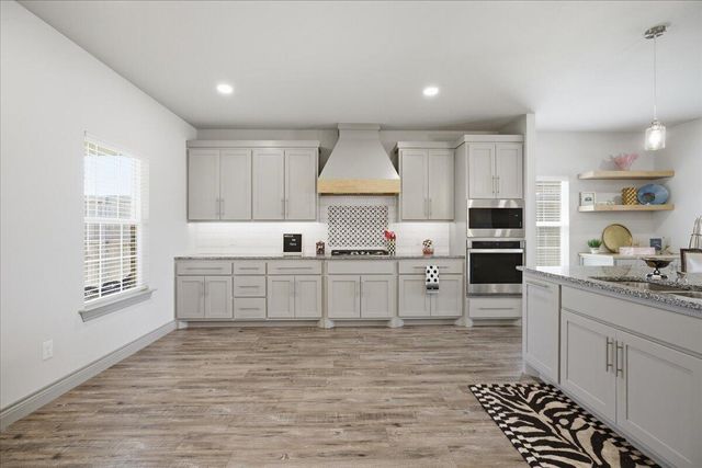 902 N Fulton Avenue, Lubbock, TX 79416