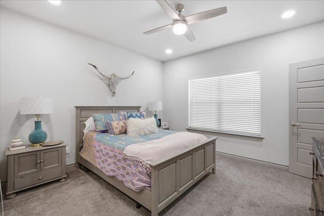 902 N Fulton Avenue, Lubbock, TX 79416