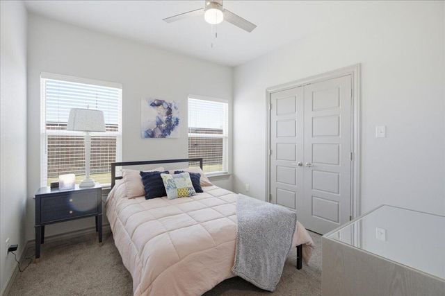 902 N Fulton Avenue, Lubbock, TX 79416