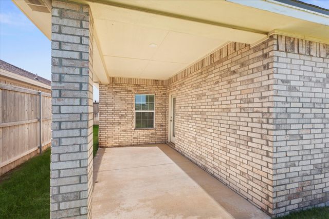 902 N Fulton Avenue, Lubbock, TX 79416