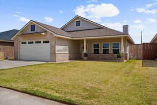 902 N Fulton Avenue, Lubbock, TX 79416