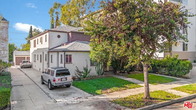 829 N Edinburgh Avenue, Los Angeles, CA 90046
