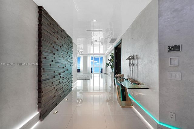 2711 S Ocean Drive 3704, Hollywood, FL 33019