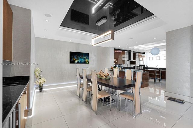 2711 S Ocean Drive 3704, Hollywood, FL 33019