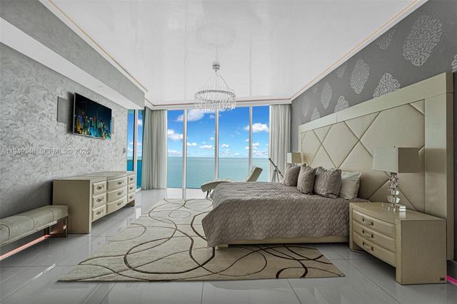 2711 S Ocean Drive 3704, Hollywood, FL 33019