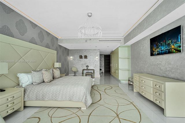 2711 S Ocean Drive 3704, Hollywood, FL 33019