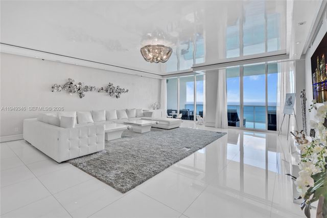 2711 S Ocean Drive 3704, Hollywood, FL 33019