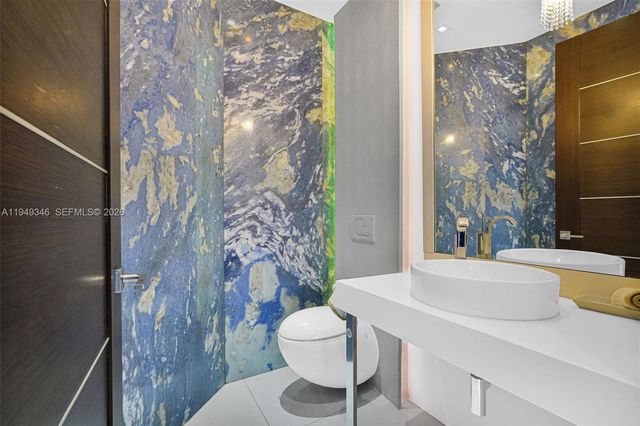 2711 S Ocean Drive 3704, Hollywood, FL 33019