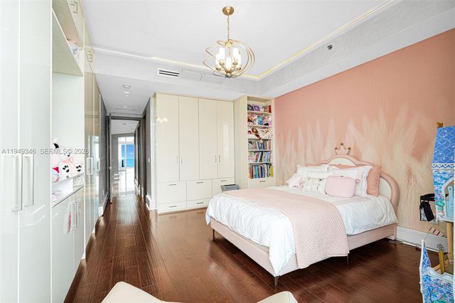 2711 S Ocean Drive 3704, Hollywood, FL 33019