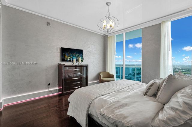 2711 S Ocean Drive 3704, Hollywood, FL 33019