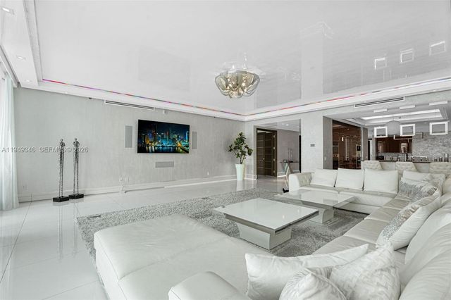 2711 S Ocean Drive 3704, Hollywood, FL 33019