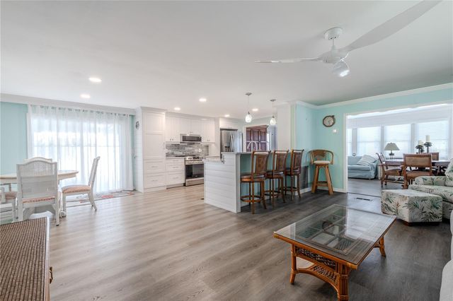 2101 HILO DRIVE, Holiday, FL 34691