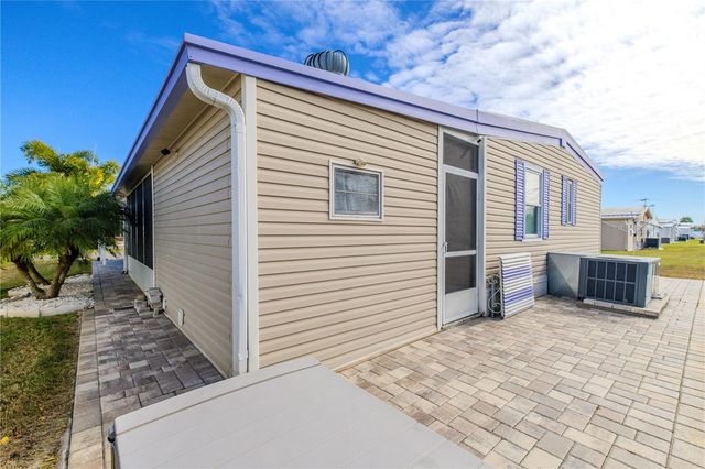 2101 HILO DRIVE, Holiday, FL 34691