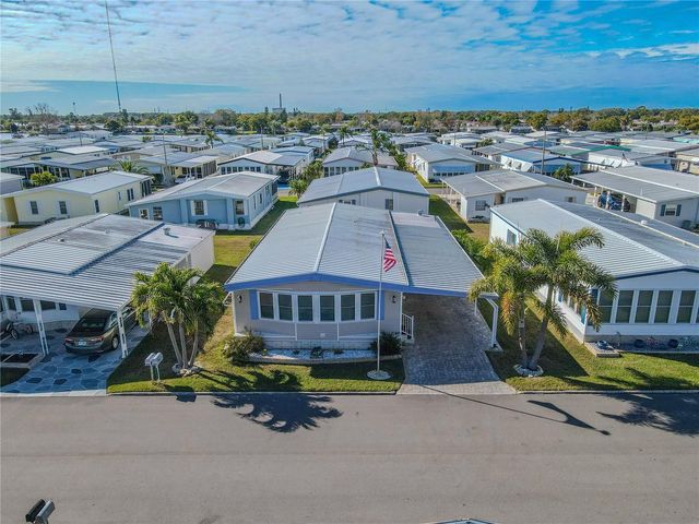 2101 HILO DRIVE, Holiday, FL 34691