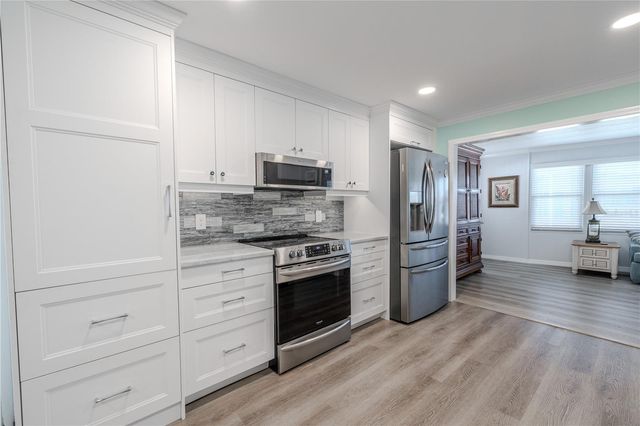 2101 HILO DRIVE, Holiday, FL 34691