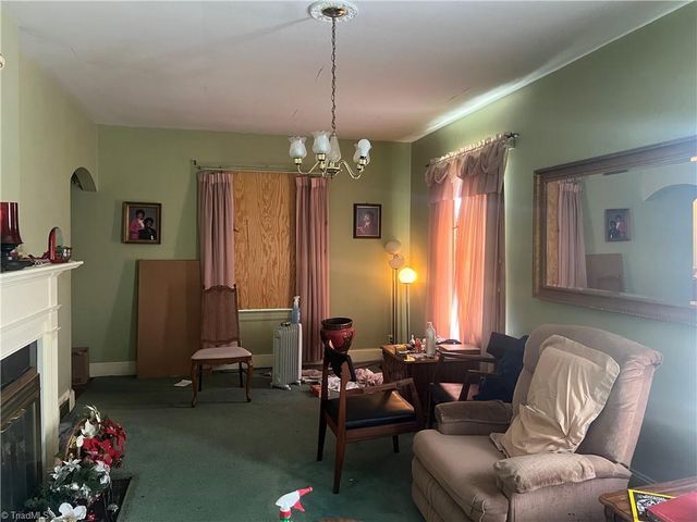 814 Cameron Avenue, Winston-salem, NC 27101