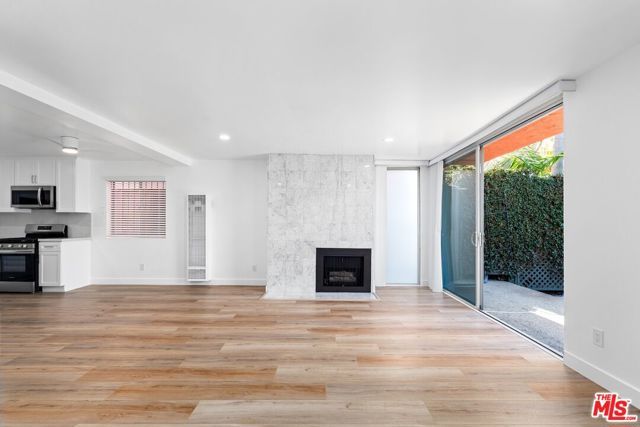 122 Buccaneer Street 1, Marina Del Rey, CA 90292