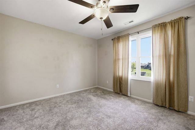 1217 Acacia Drive NE, Cedar Rapids, IA 52402