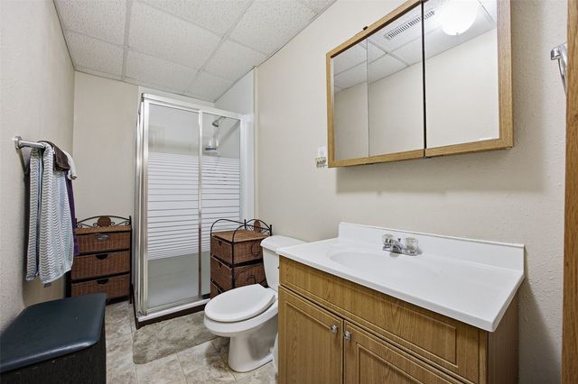 1217 Acacia Drive NE, Cedar Rapids, IA 52402
