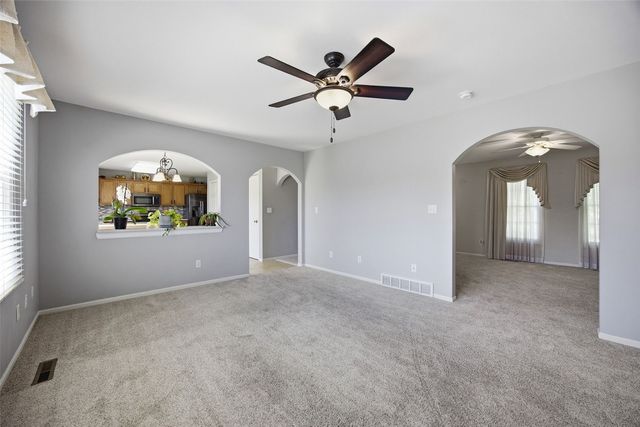 1217 Acacia Drive NE, Cedar Rapids, IA 52402