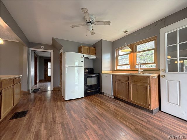136 Parce Avenue, Perinton, NY 14450