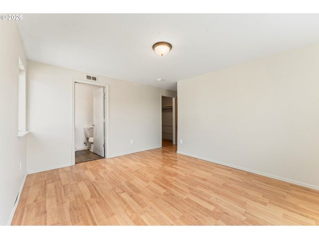 1115 E 11TH St, Lafayette, OR 97127