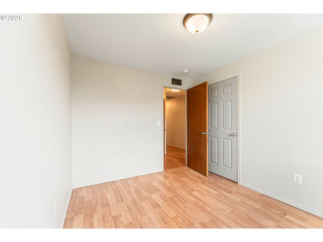 1115 E 11TH St, Lafayette, OR 97127