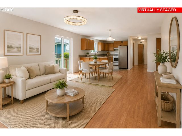 1115 E 11TH St, Lafayette, OR 97127