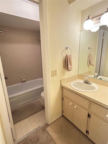 374 TROON COURT, Winter Haven, FL 33884
