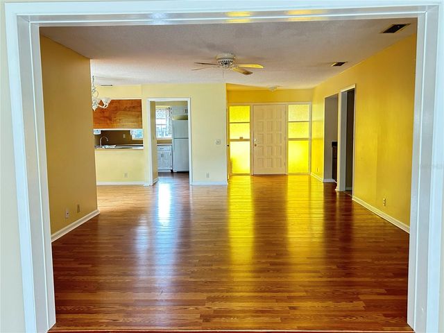 374 TROON COURT, Winter Haven, FL 33884