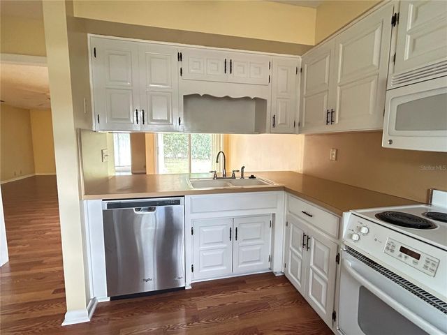 374 TROON COURT, Winter Haven, FL 33884