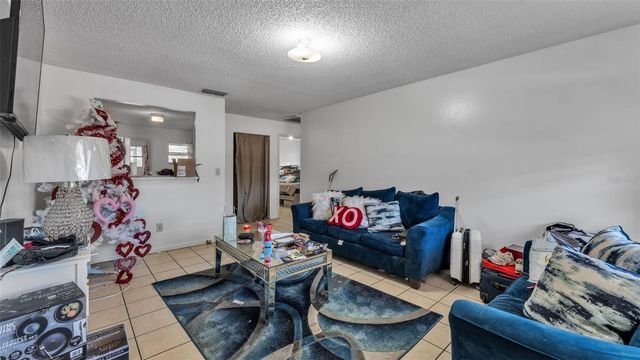 913 CHARMIL AVENUE, Lake Alfred, FL 33850