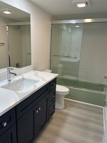 4520 OVERLOOK DRIVE NE 132, St Petersburg, FL 33703