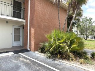 4520 OVERLOOK DRIVE NE 132, St Petersburg, FL 33703