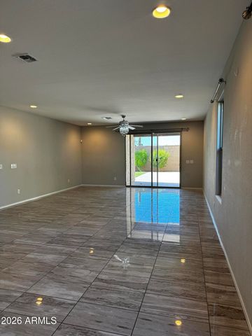 9512 W Fallen Leaf Lane, Peoria, AZ 85383