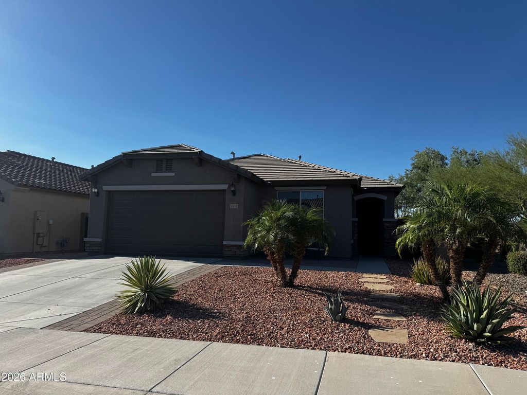 9512 W Fallen Leaf Lane, Peoria, AZ 85383